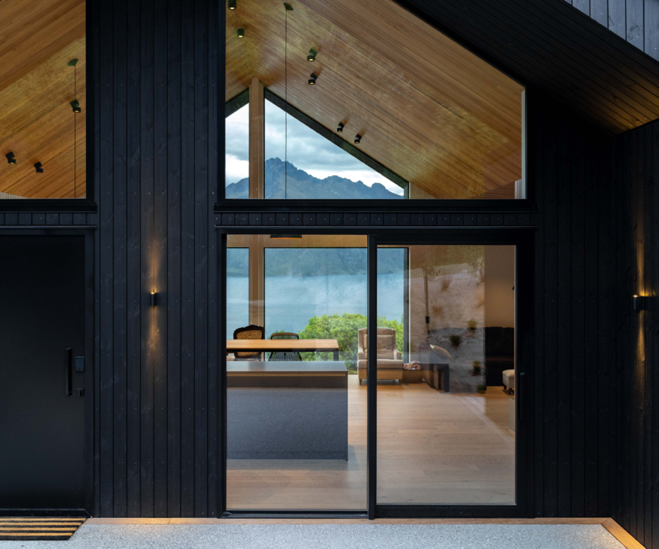 Corsican Cove Home 24